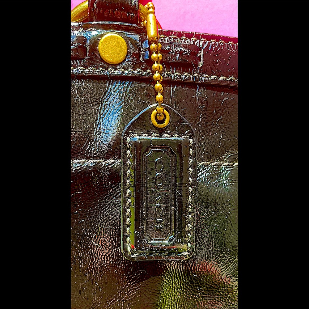 Authentic Coach Tote ๐ Handbag with free matching wallet as a bonus! Black. - Picture 10 of 12
